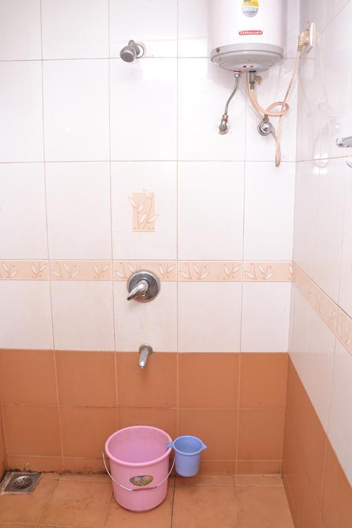 Mayem Lakeview Hotel Goa Kültér fotó